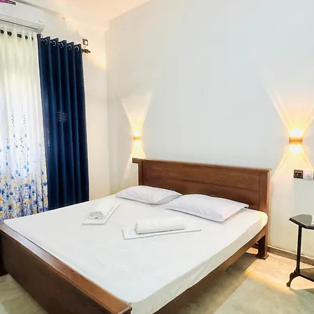 Alovera Inn Weligama Extérieur photo